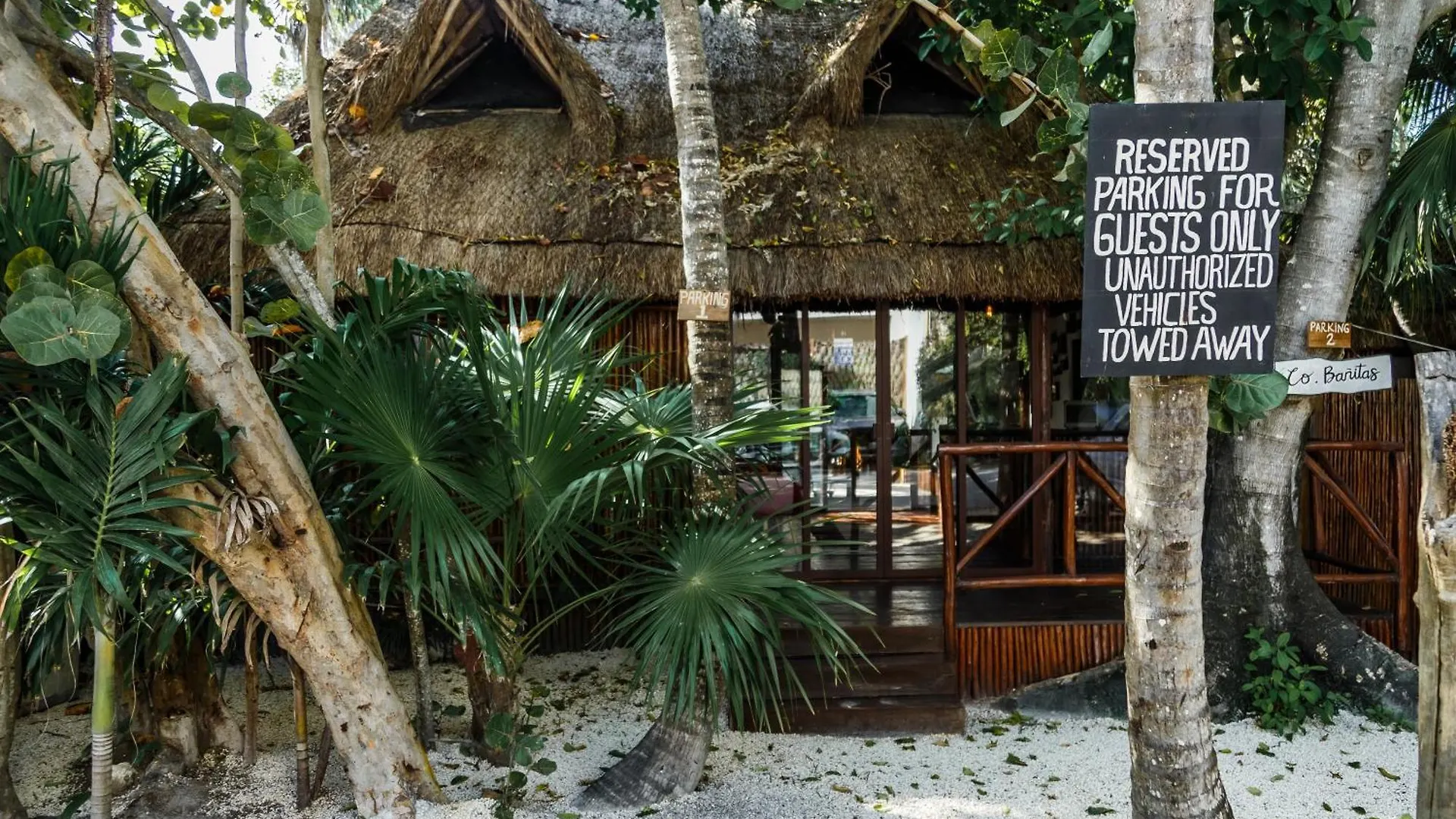 Eco Banitas Tulum Hotel