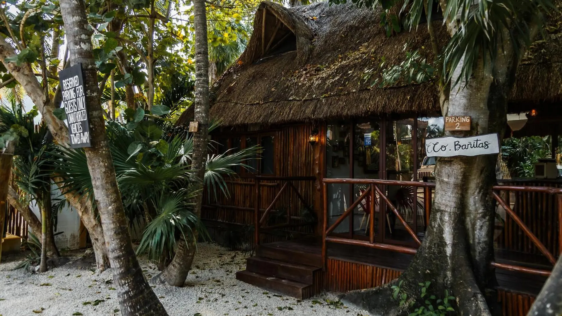 Hotel Co.Bañitas Tulum