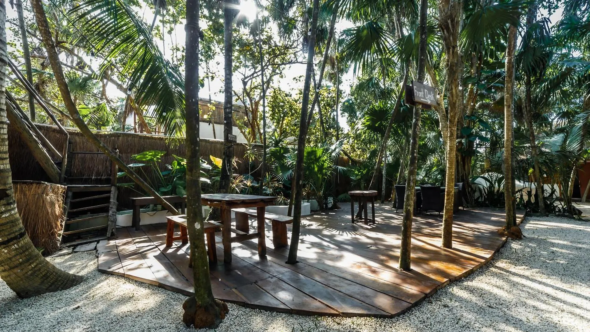Hotel Co.Bañitas Tulum México