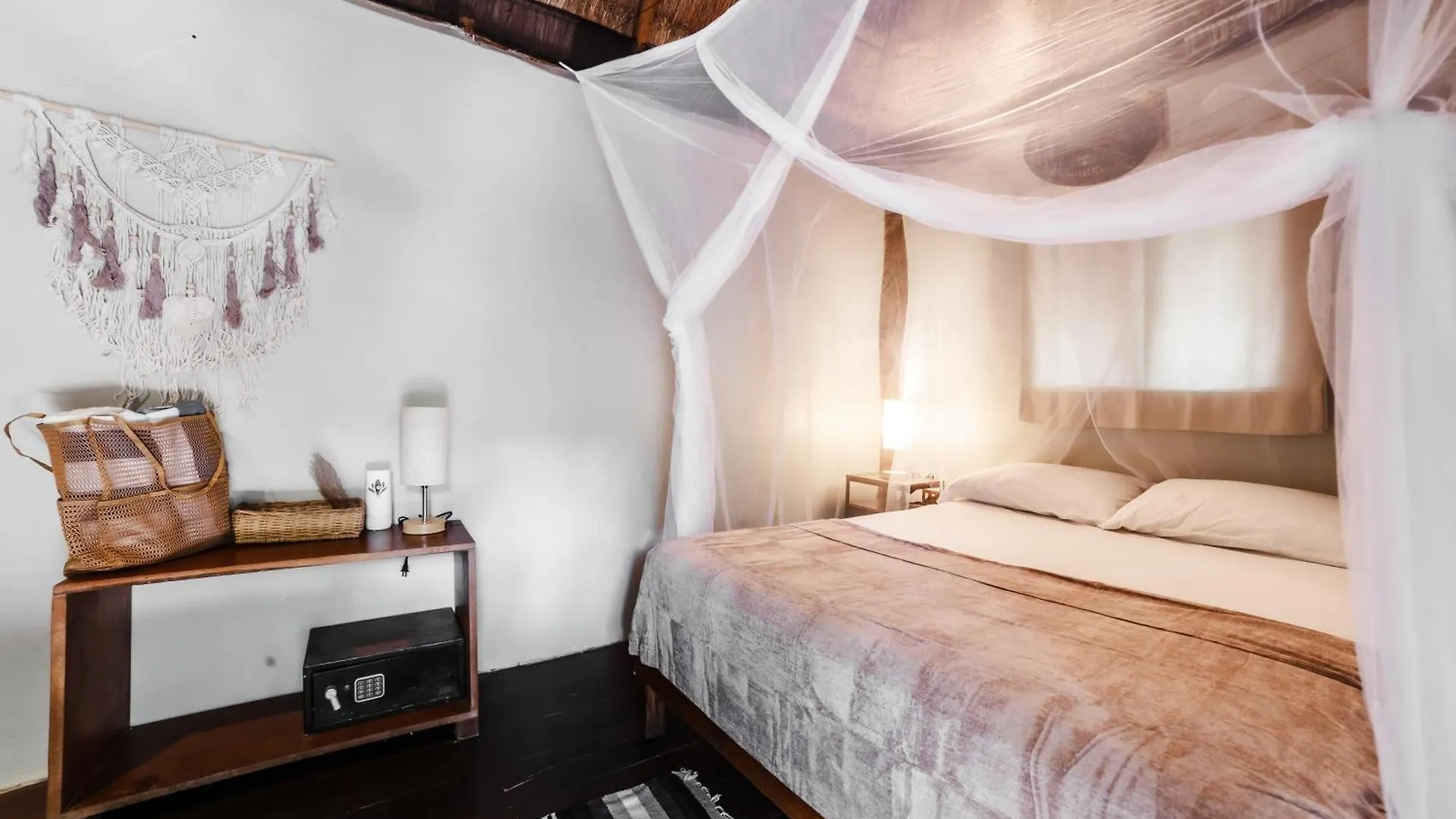 Hotel Co.Bañitas Tulum México