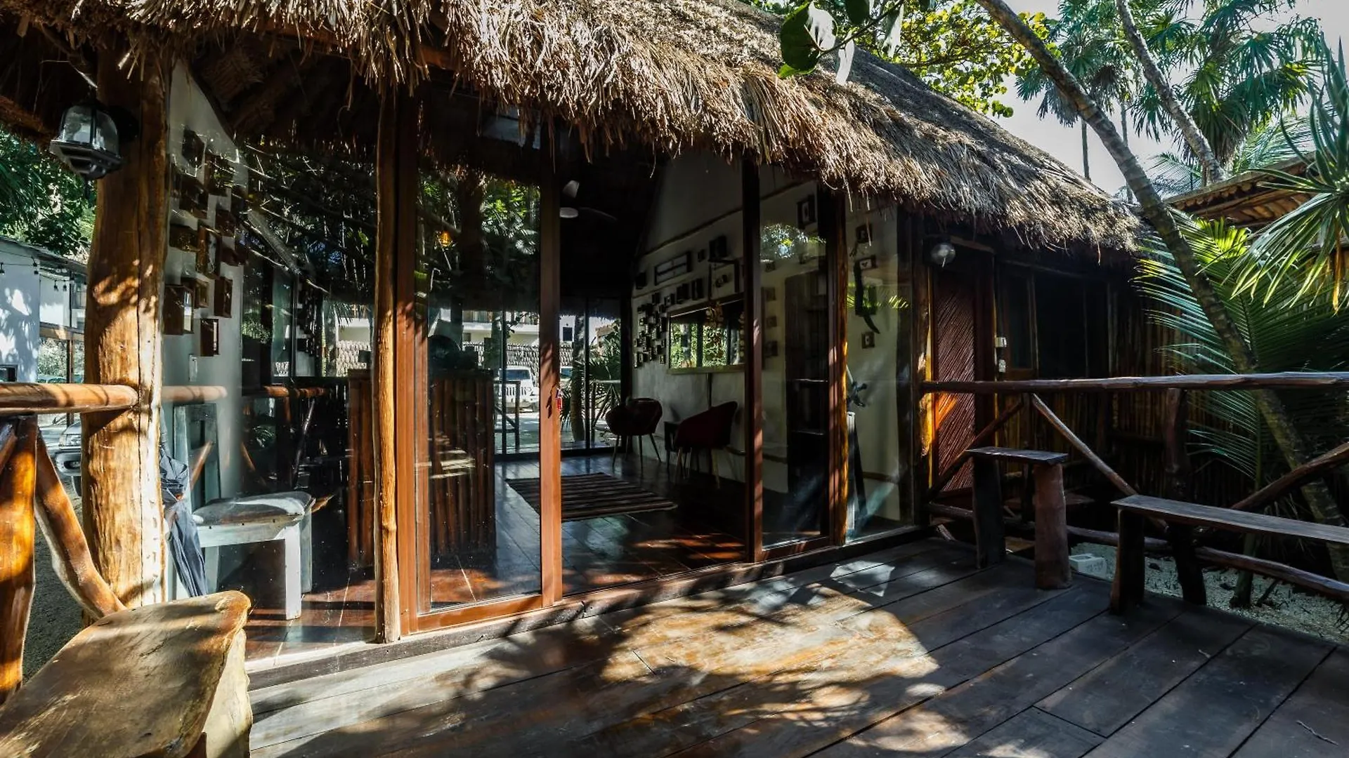 Hotel Co.Bañitas Tulum